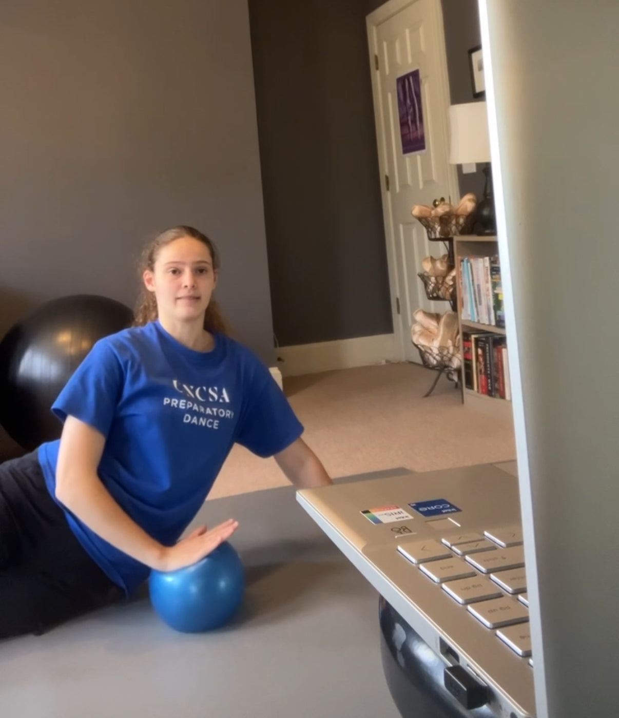 Online Exercise one-on-one for dancers